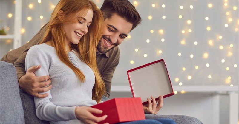 Classic vs. Modern Perfumes: What to Purchase?